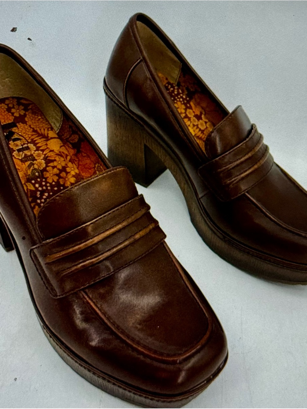 Korks Womens 9M Brown Platform Heeled Penny Loafers Dark Academia Mod Disco 70s